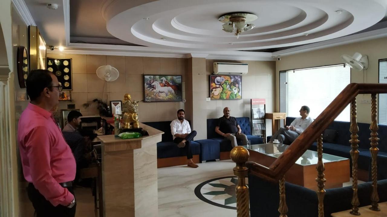 Hotel Singh Continetal Delhi  Eksteriør bilde