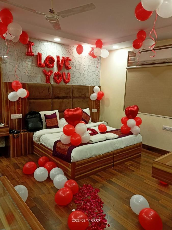 Hotel Singh Continetal Delhi  Eksteriør bilde