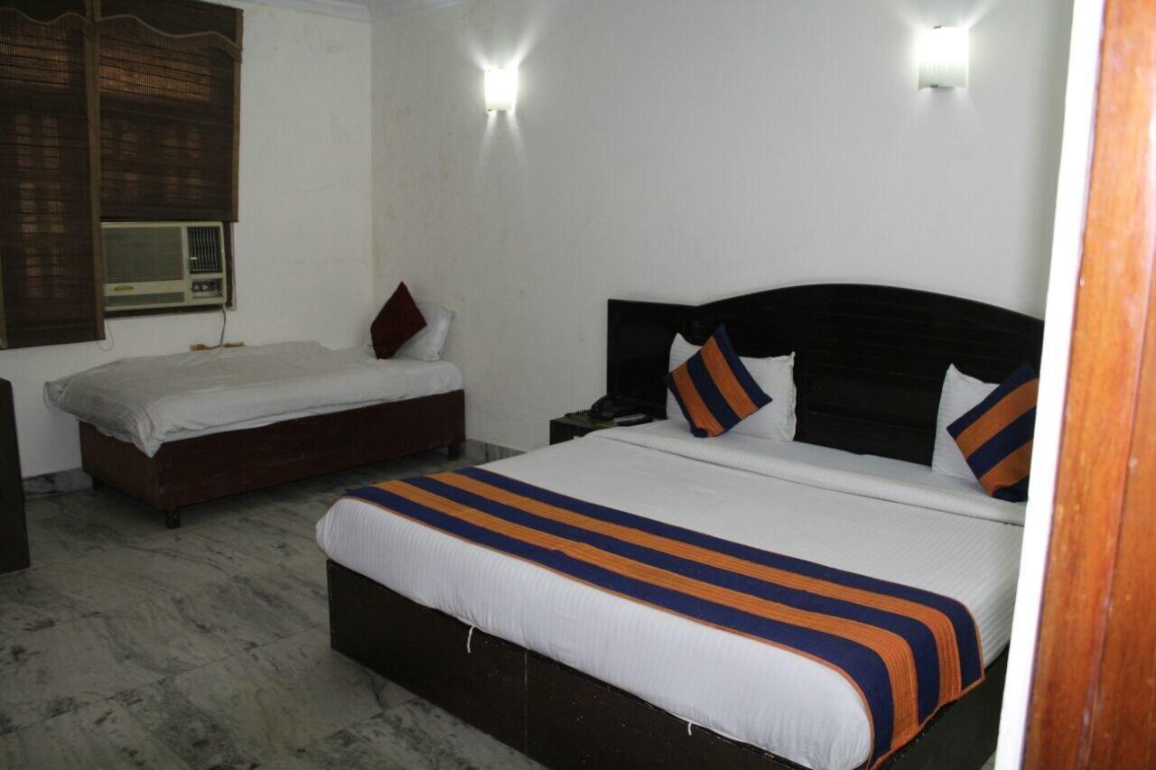 Hotel Singh Continetal Delhi  Eksteriør bilde