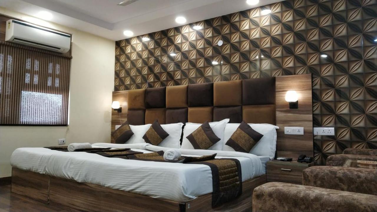 Hotel Singh Continetal Delhi  Eksteriør bilde